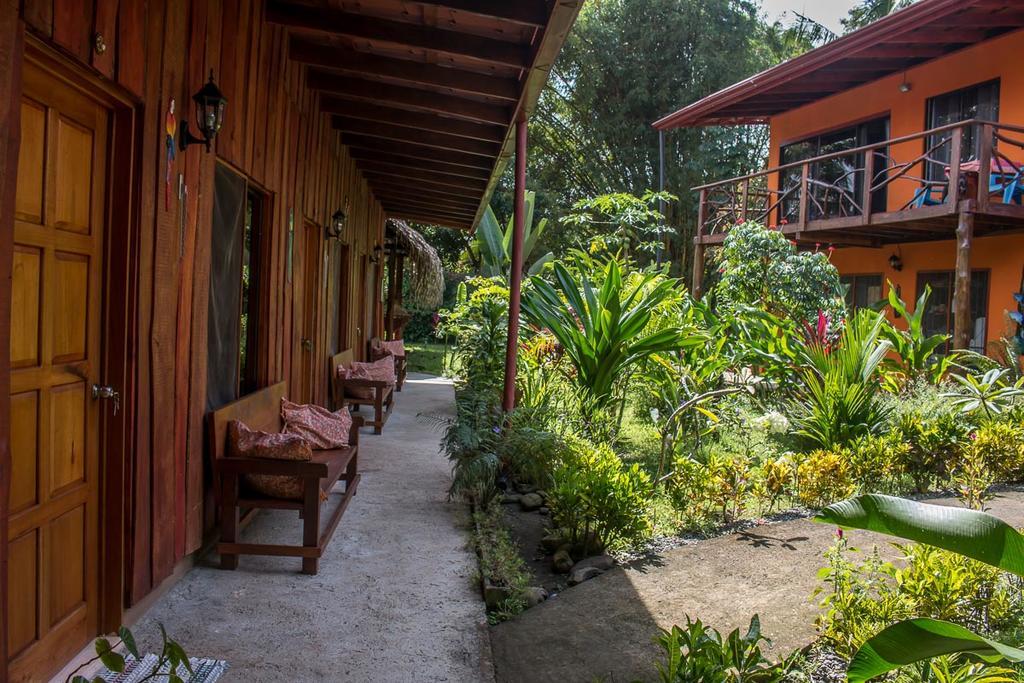 Guava Lodge Playa Matapalo Bagian luar foto